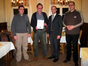 Dieter Ross (2.v.l.) wurde für 40 Jahre SPD-Mitgliedschaft geehrt. 