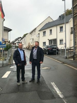 Kreisvorsitzender Mike Weiland und Dahlheims Ortsbürgermeister Marco Jost